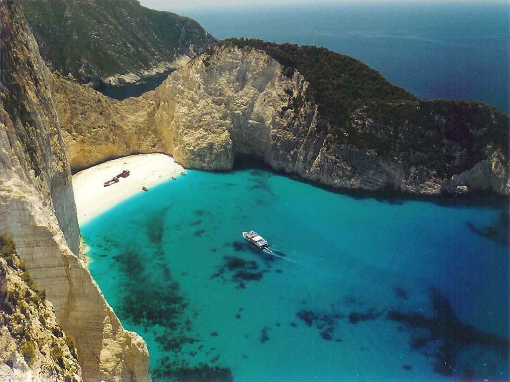 Shipwreck Ágios Nikolaos Exterior foto